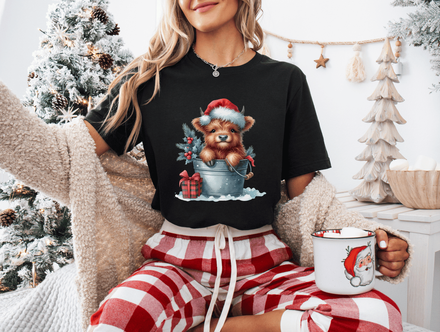 Christmas Highland Cow